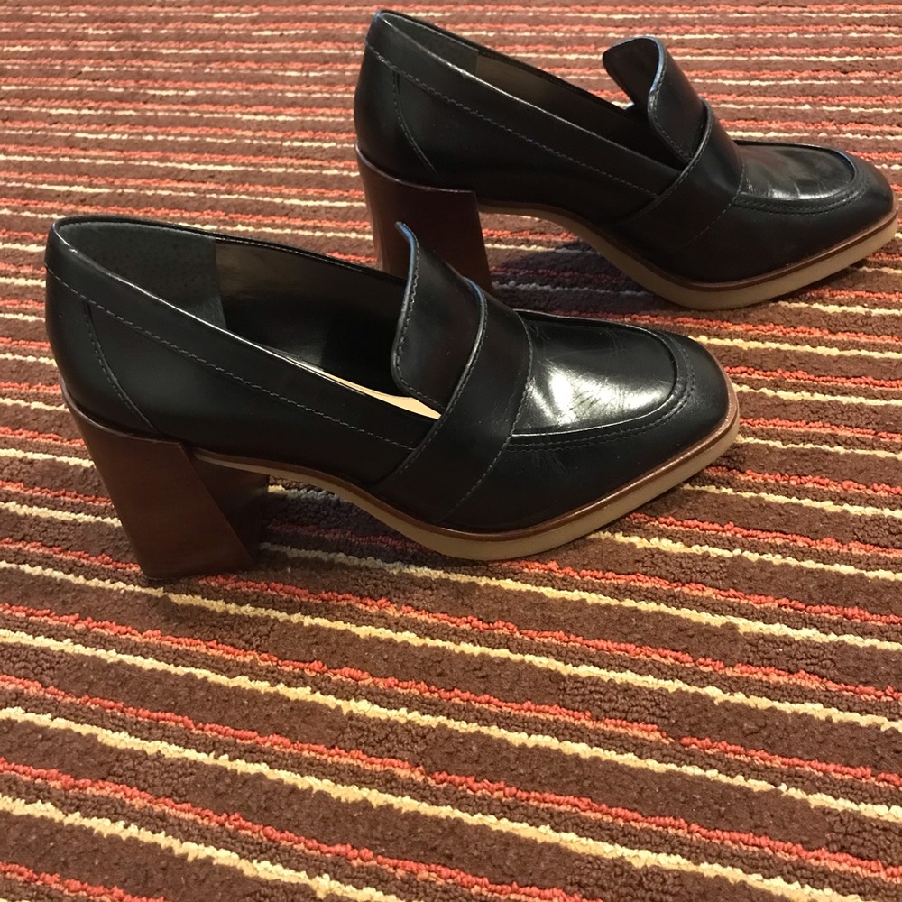 Vince Camuto Ezerna Heeled Leather Loafers